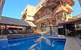 Hotel Villas Las Azucenas